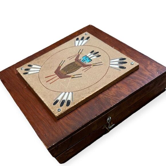 Home Brown Hand Painted Tribal Wall Mount Wooden Key Storage Box Cabinet OS - Picture 2 of 6